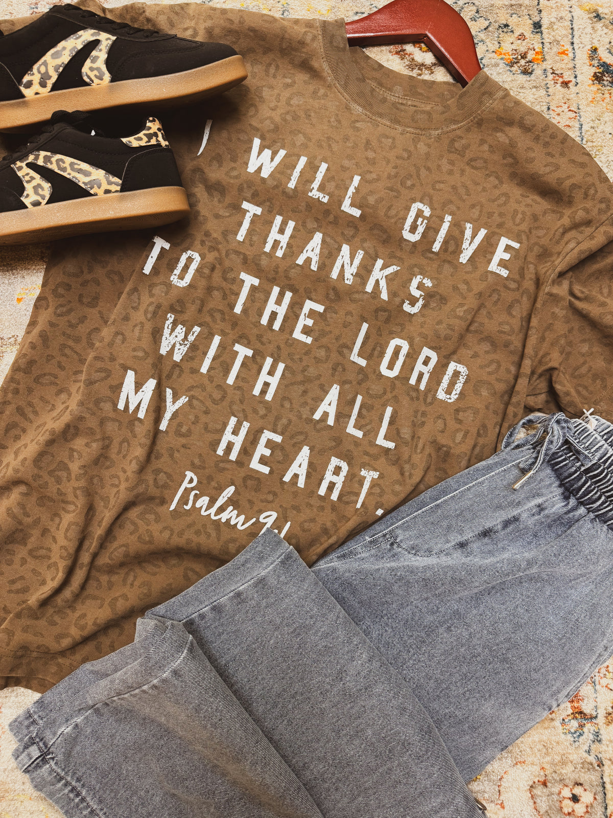 Give Thanks Tee