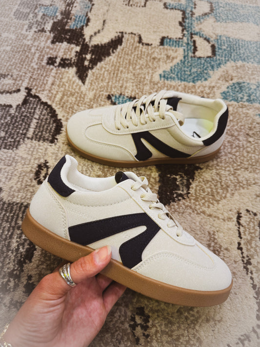 Retro by Very G