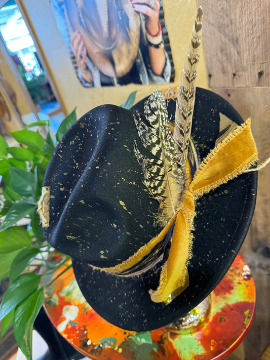 Gold Speckles Hat